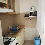 Apartament By The Sea Cove Donja Kruscica - Donja Krusica, Solta - 17064 Grohote