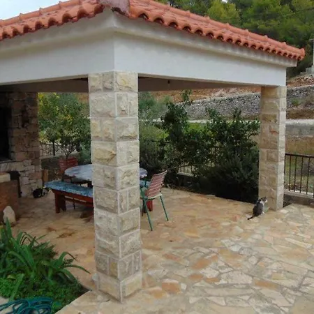 By The Sea Cove Donja Kruscica - Donja Krusica, Solta - 17064 Apartment